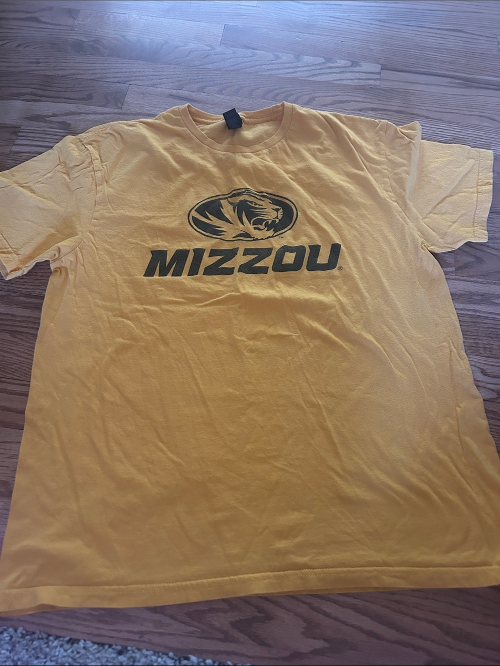 Mizzou Men’s Yellow Logo T-Shirt